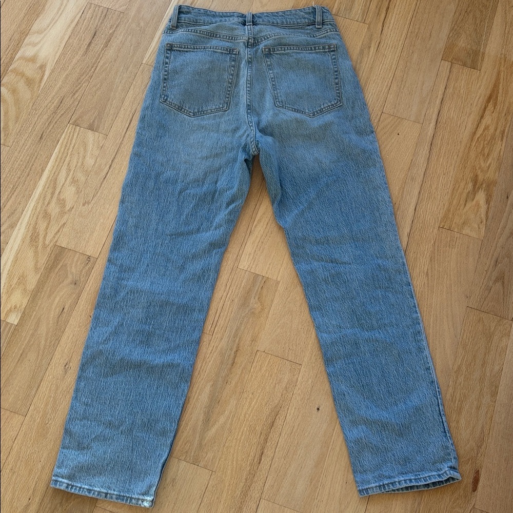 H&M straight leg denim.  Size 6 ankle cut